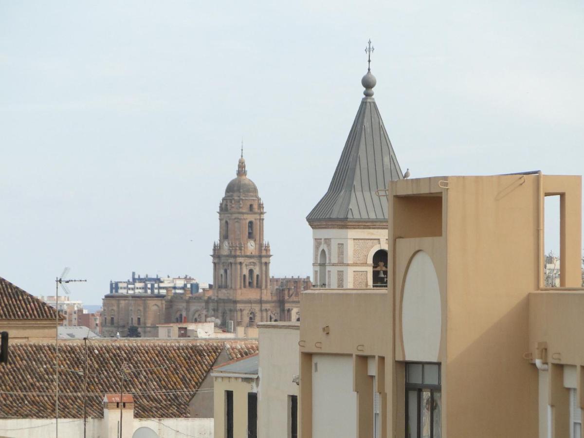 Apartamento Con Vistas A La Catedral A 15 Minutos Del Centro مالقة المظهر الخارجي الصورة
